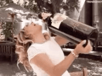 1749321751737.gif