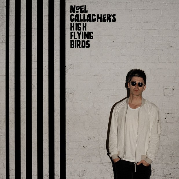 noel-gallagher-chasing-yesterday-artwork.jpg