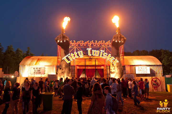 A-Campingflight-to-Lowlands-Paradise-2011-151.jpg