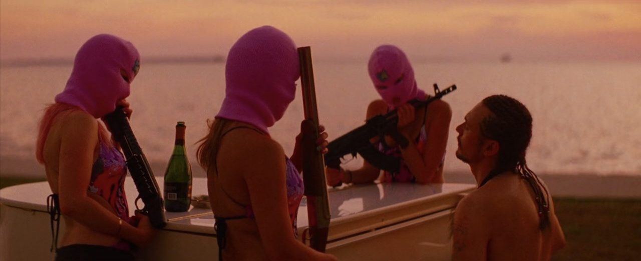 spring-breakers-1280x522.jpg