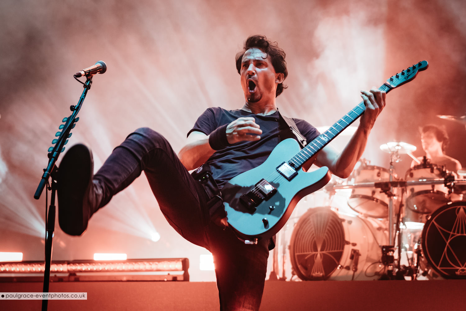 gojira-live.jpg