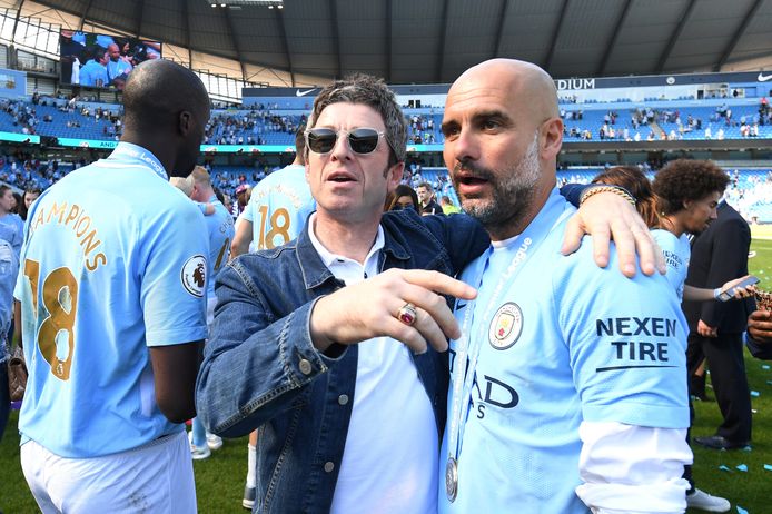 Noel Gallagher met Josep Guardiola, manager van Manchester City
